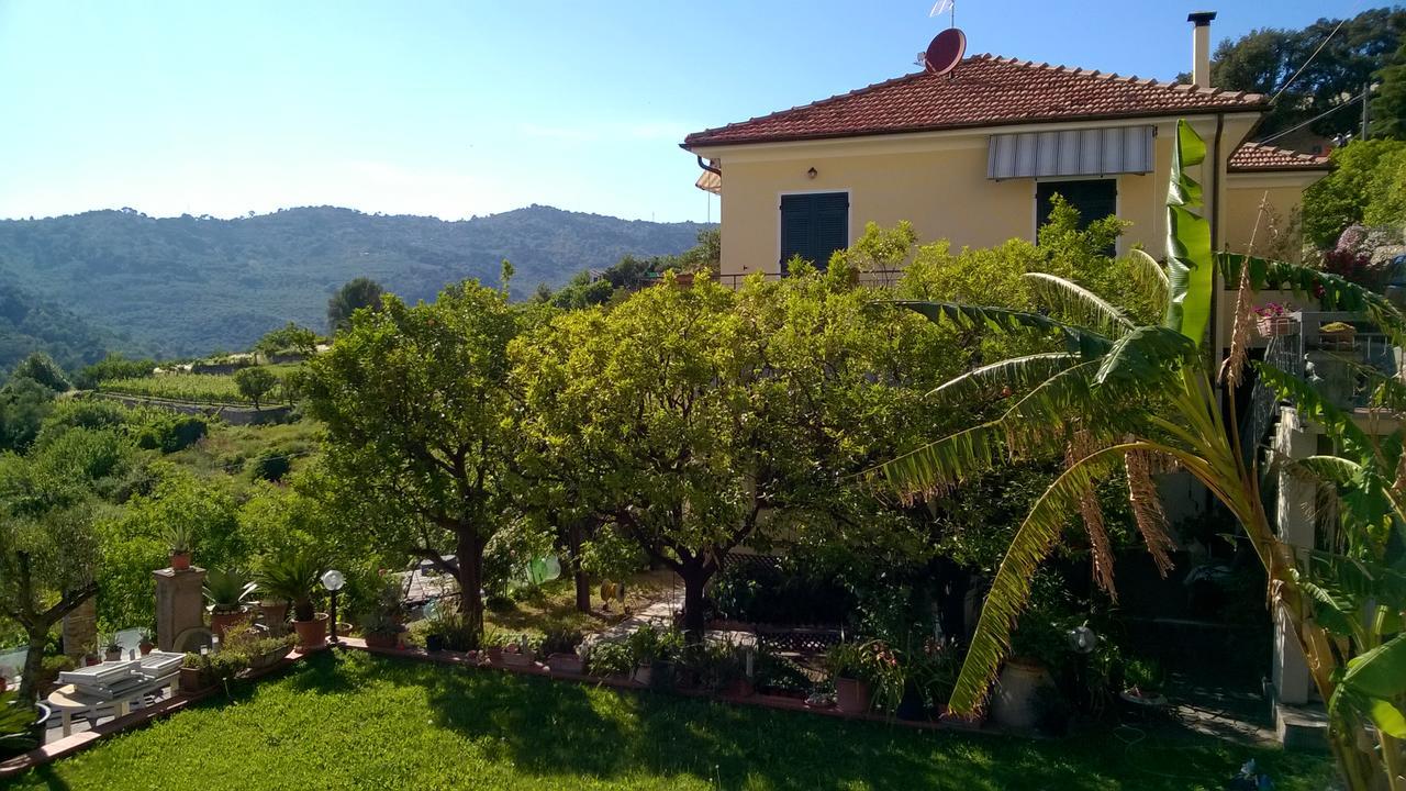 B&B Ca' De Pippu Diano Castello Exterior foto